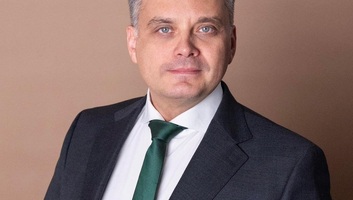 A Tisza Pártnak adott egymillió forint feletti mikroadományok átutalóira kíváncsi a KDNP - illusztráció