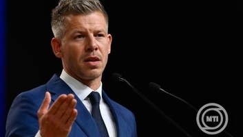A miniszterelnök számára az idei ünnep legemlékezetesebb eseménye a találkozás volt a gyermekvédelmis fiatalokkal - illusztráció