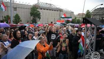 Az európai uniós migrációs paktum ellen tüntettek Budapesten - illusztráció