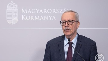 Bakondi György: Magyarország továbbra sem változtat migrációs politikáján - illusztráció