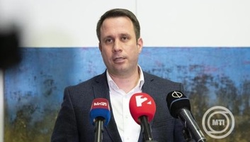 Dömötör Csaba: Magyar Péterék nem mondanak igazat arról, hogy jönnek az EU-s pénzek - illusztráció