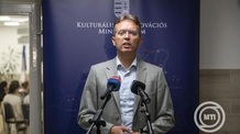 Botrány az ELTE-n: Erőszakosan zavarták meg palesztinpárti provokátorok egy izraeli történész előadását - illusztráció