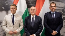 Fidesz-frakció: Baka András a Tisza-többség bábja lesz - illusztráció