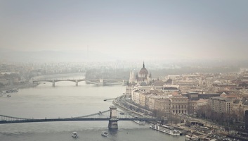 Kiss Ambrus: Továbbra sincs egyeztetés a kormánnyal, a főváros kész a tárgyalásra - illusztráció