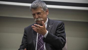 Kövér László: Kódolva volt a Fidesz veresége 16 év kormányzás után - illusztráció