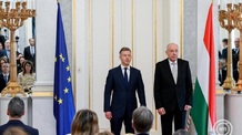 Lejár a határidő: Magyar Péter hétfő reggel felkeresi az államfőt - illusztráció