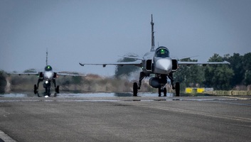 Lezuhant egy Gripen vadászgép Szolnoknál (Frissítve) - illusztráció