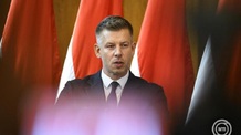 Magyar Péter: A Kossuth téren ünnepeljük az 1956-os forradalom 70. évfordulóját - illusztráció