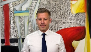 Magyar Péter: A leköszönő kormány nem terjeszti ki a gyanús átutalások felfüggesztésének időtartamát - illusztráció