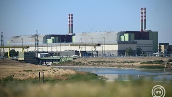 Magyar Péter: Az atomerőmű várhatóan szerda estére eléri a maximális teljesítményt - illusztráció