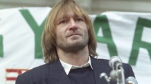 Magyar Péter: Cserhalmi György kapja meg a Magyar Érdemrend nagykeresztjét - illusztráció