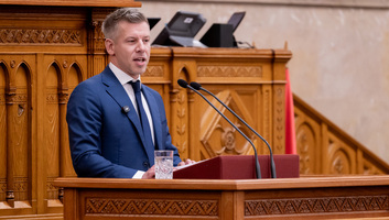 Magyar Péter: Jövő héten dönt az Országgyűlés a legfőbb ügyészről - illusztráció