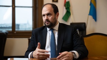 Nacsa Lőrinc: Csaknem 300 pályázat nyert támogatást testvértelepülési kapcsolatokra - illusztráció