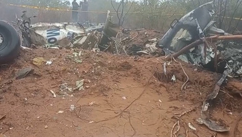 Nyolc magyar turistával a fedélzetén lezuhant egy kisrepülő Kenyában, túlélők nincsenek - illusztráció