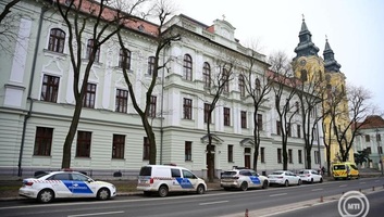 ORFK: Ukrán nyelvű bombafenyegetést kapott hét iskola és kilenc közintézmény - illusztráció