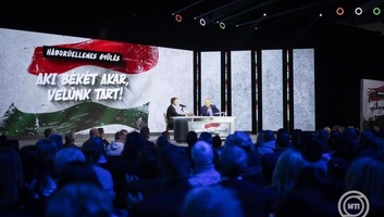 Orbán Viktor: Az európai vezetők háborúba akarják sodorni a kontinenst - illusztráció