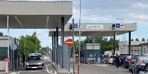Rövidül novembertől az ásotthalmi határátkelőhely nyitvatartása - cikkhez fűződő kép