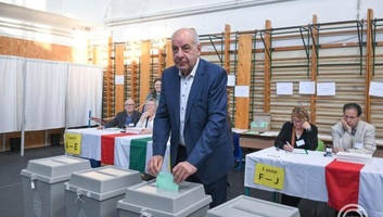 Sulyok Tamás: A mai nap a függetlenség és a demokrácia ünnepe - illusztráció