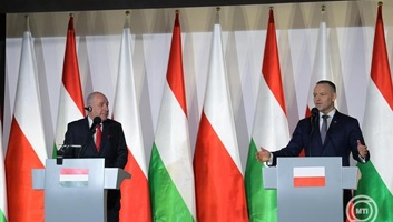 Sulyok Tamás Przemyslben: A lengyel-magyar barátság szilárd alapokon áll - illusztráció