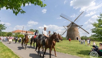 Szent István napját köszöntik Ópusztaszeren - illusztráció