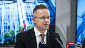 Szijjártó Péter: Orbán Viktor az egyetlen uniós politikus, aki valamennyi nagyhatalom vezetőjével képes kapcsolatot fenntartani - illusztráció