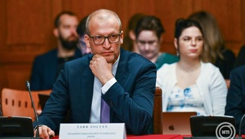 Tarr Zoltán: Öt évre visszamenőleg vizsgálják a Bethlen Gábor Alap működését - illusztráció