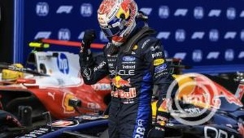 Bahreini Nagydíj: Verstappen nyerte a kaotikus sepangi viadalt - illusztráció