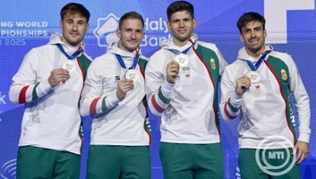 Ezüstérmet nyert a magyar férfi párbajtőrcsapat - illusztráció