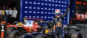 Verstappené a pole pozíció Sepangban - illusztráció