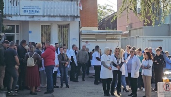48 órás őrizetbe helyezték a Gračanicában letartóztatott szerb intézményvezetőket - illusztráció