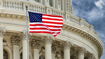 Amerikai képviselők szigorúbb fellépést sürgetnek Szerbiával szemben - illusztráció