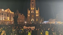 Az egyetemisták nem engedik kisajátítani a mozgalmuk sikerét - illusztráció