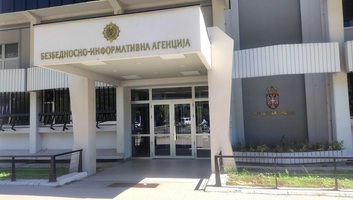 BIA: Biztonsági kockázatok miatt tanácsoltuk Vučićnak, hogy ne utazzon Tivatba - illusztráció