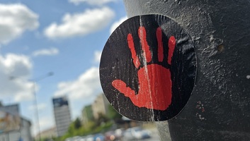Bassuener: A Nyugat hallgat a szerbiai események kapcsán, mert túl sokat fektetett be ebbe a kormányba - illusztráció