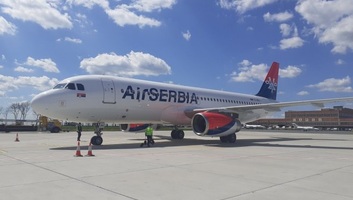 Bombariadó miatt kiürítették az Air Serbia Splitből Belgrádba tartó járatát - illusztráció