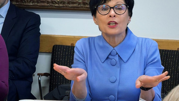 Brüsszel sürgeti a szerbiai reformokat, különben elúszhatnak az uniós pénzek - illusztráció