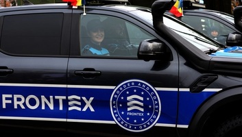 Frontex: Szerbia vízummentességi rendszere is migrációs kockázatot jelent - illusztráció