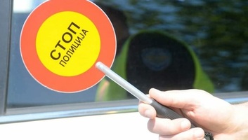 Holnaptól fokozott közúti ellenőrzés Szerbiában, fúkuszban a gyalogosok és a kétkerekű járművek - illusztráció