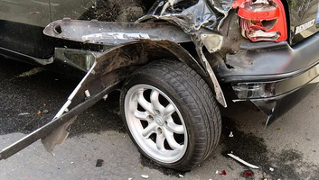 Közlekedési baleset a Miloš fejedelem autópályán: Egy gyermek és egy férfi életét vesztette - illusztráció