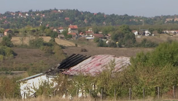 Lokalizálták a veszélyes anyagokat tároló raktárban keletkezett tüzet Barajevóban, 17 embert evakuáltak - illusztráció