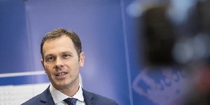 Mali: Hétfő éjfélig lehet jelentkezni a 6000 dináros támogatásra - cikkhez fűződő kép