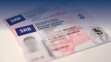 Már online is igényelhető a jogosítvány cseréje: Házhoz szállítják a kész dokumentumot - illusztráció