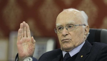 Meghalt Raif Dizdarević, az egykori Jugoszlávia egyik vezető politikusa - illusztráció