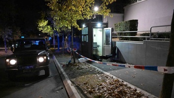 Megtámadtak egy csendőrt Belgrádban, a támadót lelőtték, vörös fokozatra emelték a terrorfenyegetettségi szintet - illusztráció