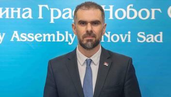 Mićin: Elfogadhatatlanok a rendőrök elleni támadások - illusztráció