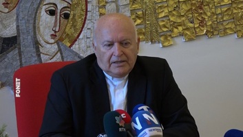 Német László bíboros az RTS-nek: Megkérdeztem a pápát, mikor jön újra Szerbiába - illusztráció