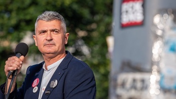 Srdanović: Nem számítunk tisztességes választási küzdelemre, minden szavazatot meg kell védenünk - illusztráció