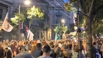 Tizenhárman hagyták el a Köztársasági Választási Bizottság ülését a külföldi szavazóhelyekről szóló döntés miatt - illusztráció