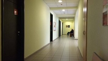 Több tucat szerbiai egészségügyi intézmény évek óta blokkolt számlákkal működik - illusztráció