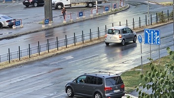 Túlnyomóan napos és meleg idő, helyenként záporok is előfordulhatnak - illusztráció